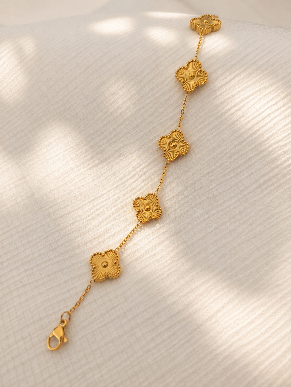 Pulsera Trébol Dorada